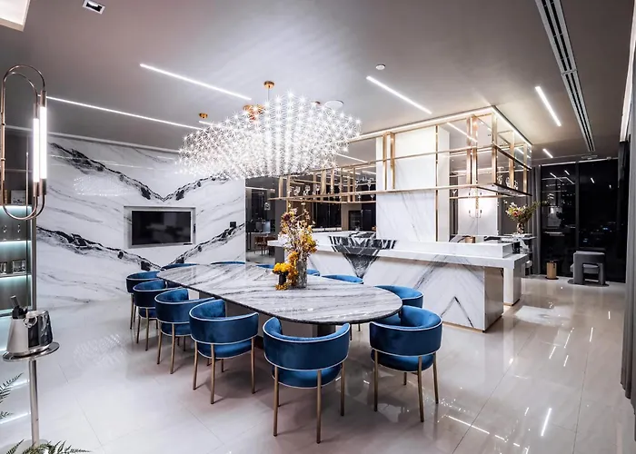 Luxury In Thonglor ! * バンコク都